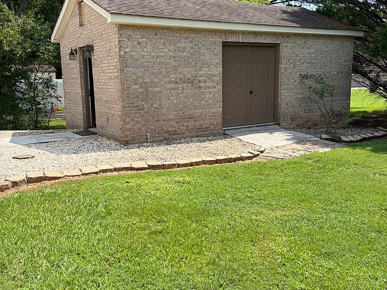 309 S Coleman Dr — Photo 4