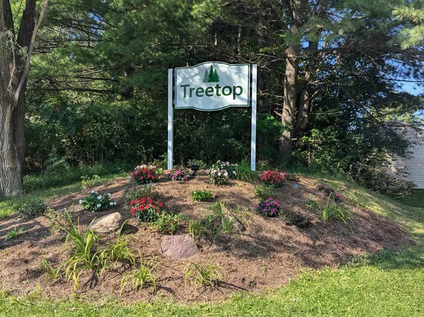 51 Bayberry Lane, South Burlington, VT 05403