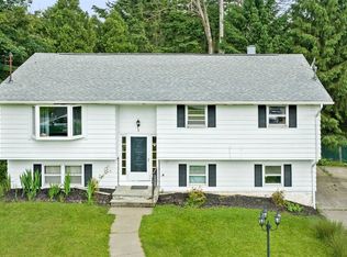 4 Edgebrook Rd, Binghamton, NY 13903