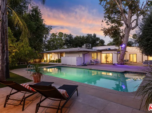 4745 Caritina Dr, Tarzana, CA 91356