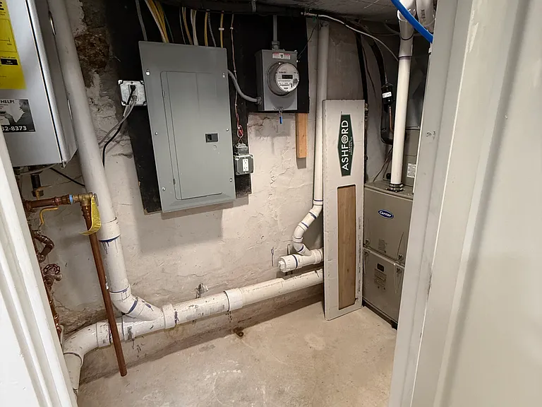 155 W Palmer St — Photo 13