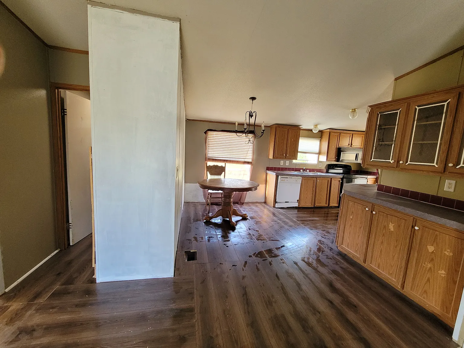 7367 Sterling Dr — Photo 3