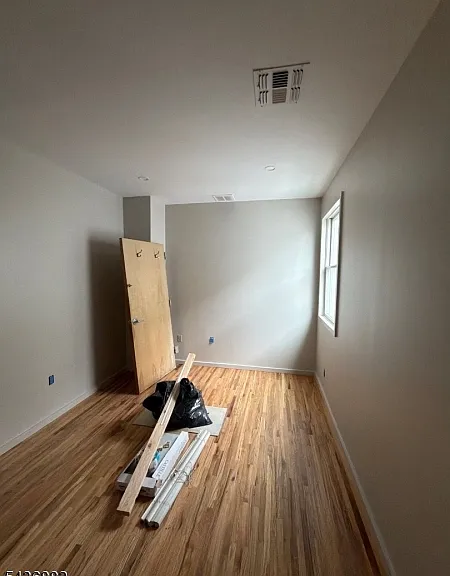 213 Lakeview Ave — Photo 12