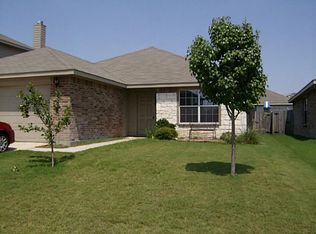 3009 Yoakum St, Fort Worth, TX 76108