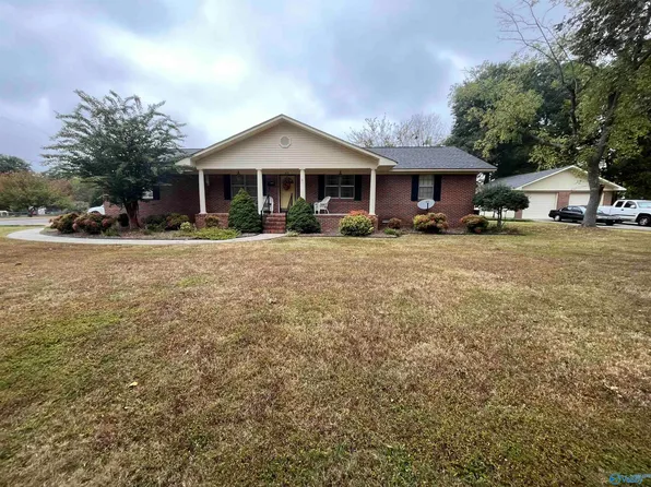 619 W Mann Ave, Boaz, AL 35957
