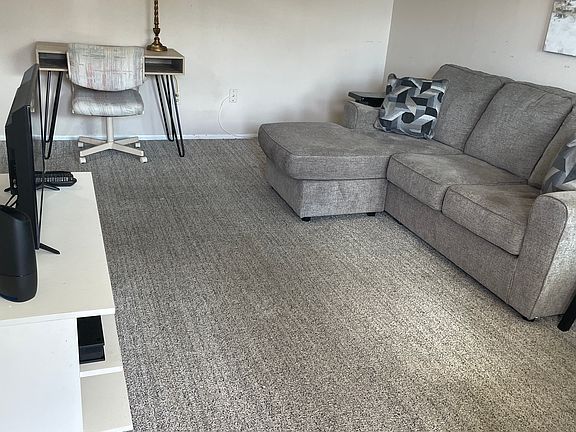 4th image of 4000 3rd St N APT 208