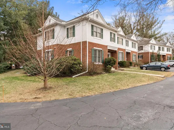 115 E Roumfort Rd APT 26, Philadelphia, PA 19119