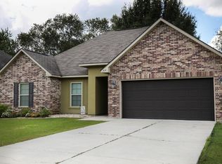 317 Magnolia Knee Dr, Carencro, LA 70520