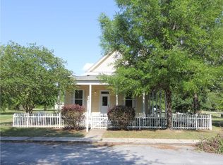 140 Saint Andrew St, Wewahitchka, FL 32465