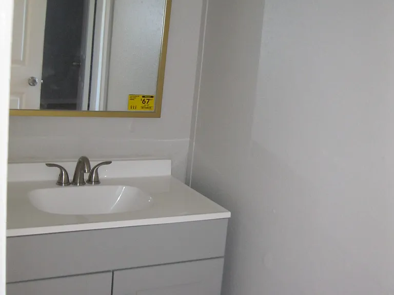 359 Russell Ave — Photo 8