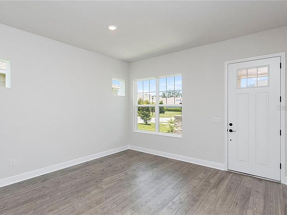 4th image of 14007 Kingfisher Glen Dr