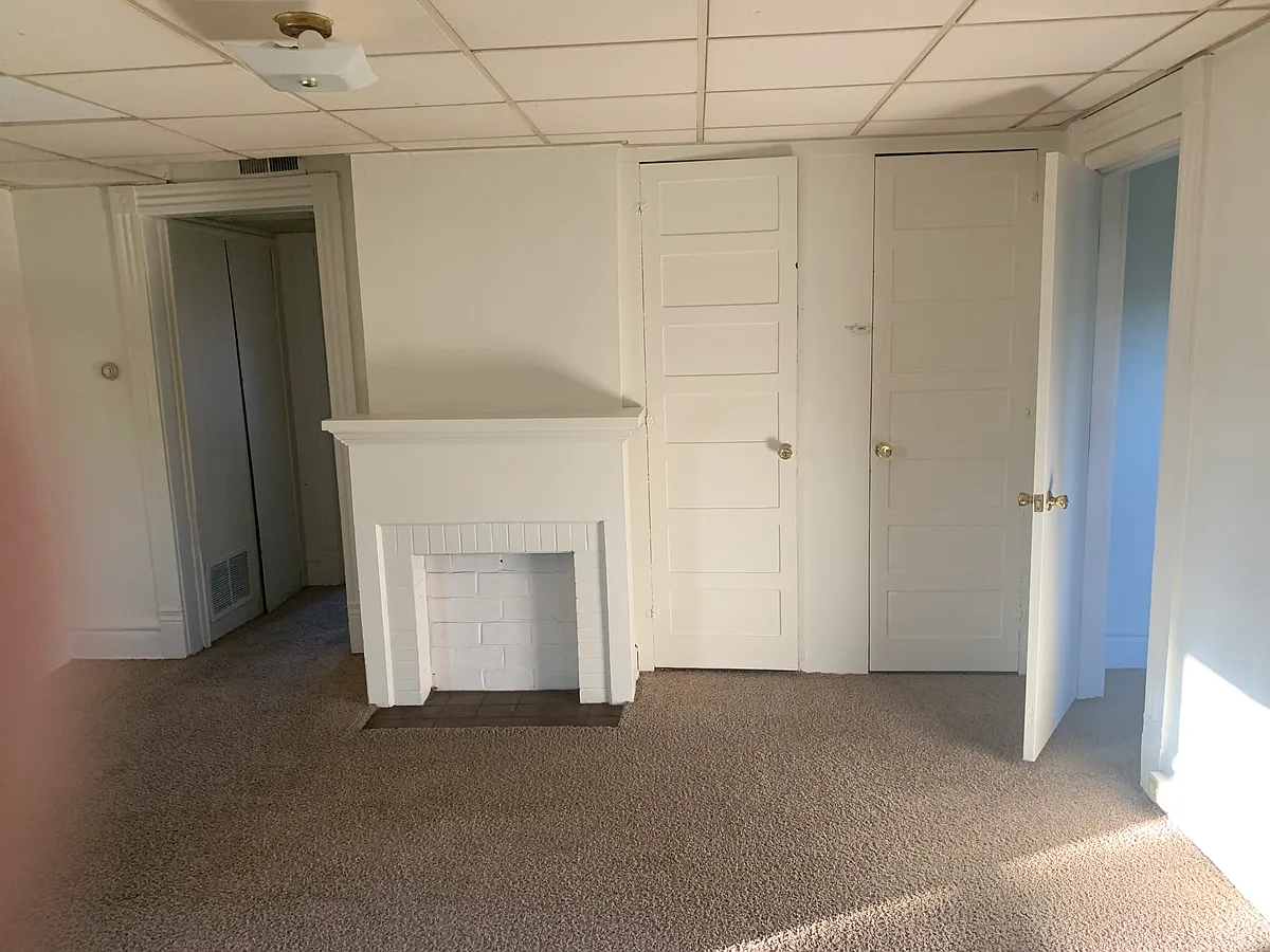 Building Photo - 832 N Park Ave #3