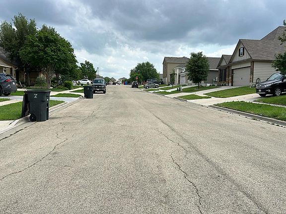 5th image of 9405 Glynhill Ct