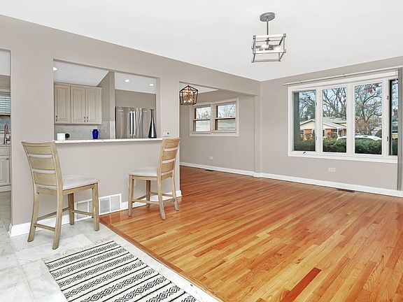 4th image of 5825 Virginia Ave