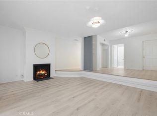 1355 N Sierra Bonita Ave APT 208, Los Angeles, CA