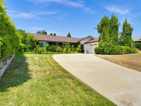 1347 Edgefield St, Upland, CA 91786