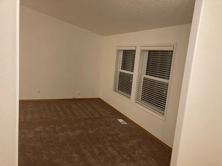 20730 SW Trails End Dr — Photo 10