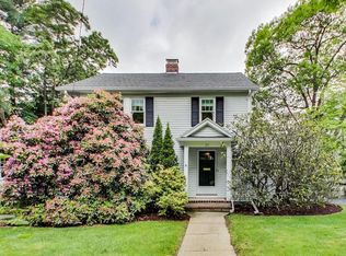 211 Pond St, Westwood, MA 02090