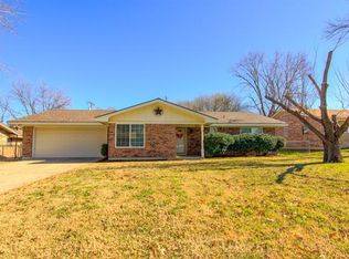 1203 Mockingbird St, Stephenville, TX 76401