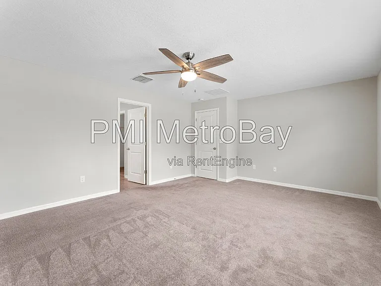9703 Sage Creek Dr — Photo 25