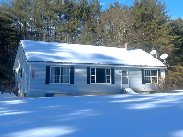 166 Scribners Mills Road, Harrison, ME 04040