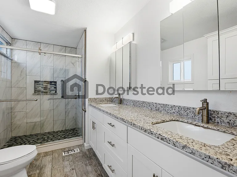 2555 Flosden Rd #122 — Photo 30
