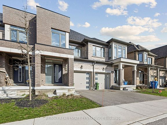 2nd image of 166 Deerpath Dr #52