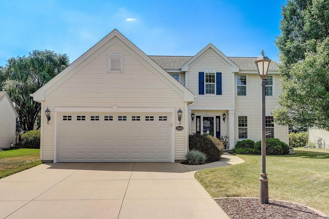 3626 Rivers Crossing DRIVE, Waukesha, WI 53189 Zillow
