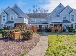 400 Bracknell Arch APT G, Chesapeake, VA 23320