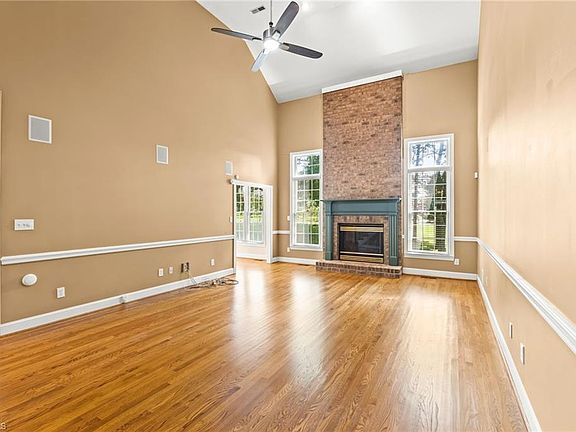 4th image of 6973 Chapsworth Dr
