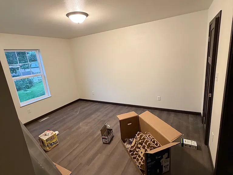 2421 Iowa St — Photo 11