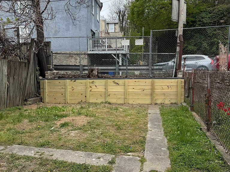 4469 Silverwood St #HOUSE — Photo 13