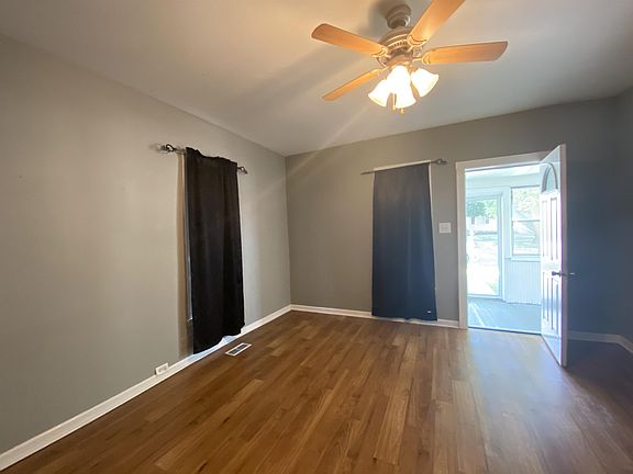 2nd image of 908 West St