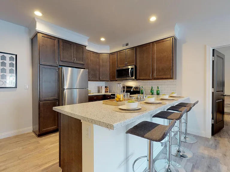 1001 Russell Blvd — Photo 39