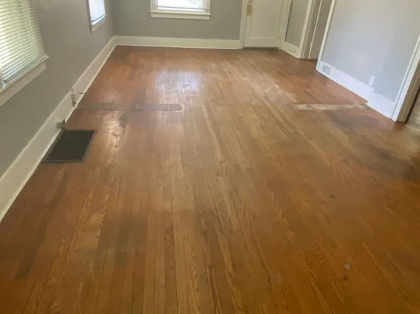 811 S Sprigg St, Cape Girardeau, MO 63703