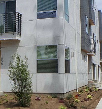 2nd image of 11737 Missouri Ave