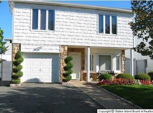 175 Bridgetown St, Staten Island, NY 10314