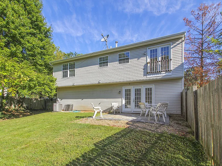 102 W Deer Park Rd — Photo 10