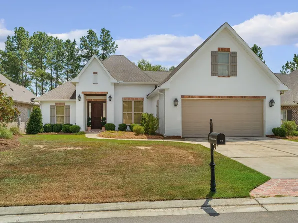 37 Waverly Ct, Hattiesburg, MS 39402