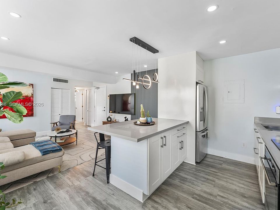 1st image of 1308 Drexel Ave APT 209
