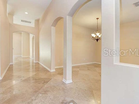 4th image of 16320 Bridgelawn Ave