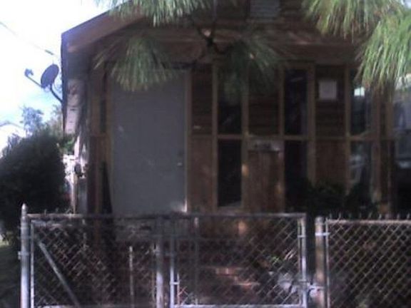 3rd image of 4058 St Ferdinand St