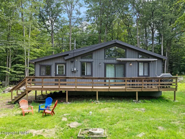 182 Lc Larson Dr, Pocono Lake, PA 18347