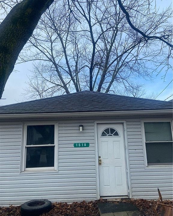 1518 Lake Rd, Lakemore, OH 44250 Zillow