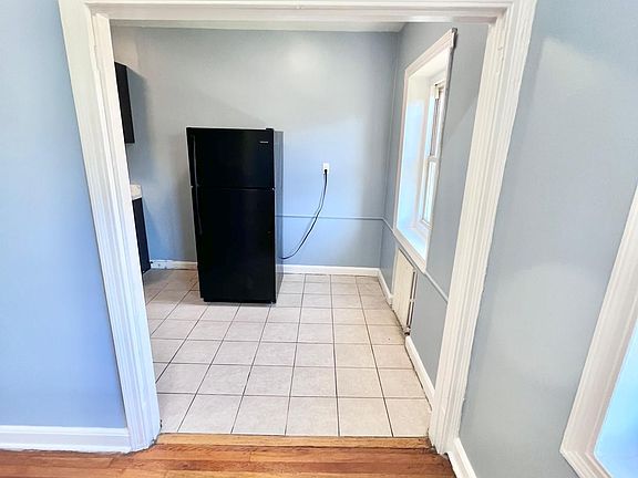 4th image of 162 Park Ave APT C7