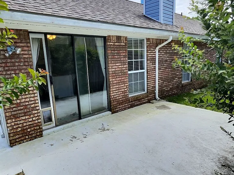 875 Laurelwood Dr — Photo 17