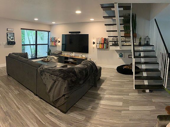 3rd image of 6506 Kendale Lakes Dr APT 306
