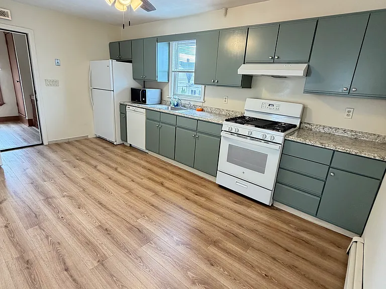 54 Eastern Ave #2 — Photo 1