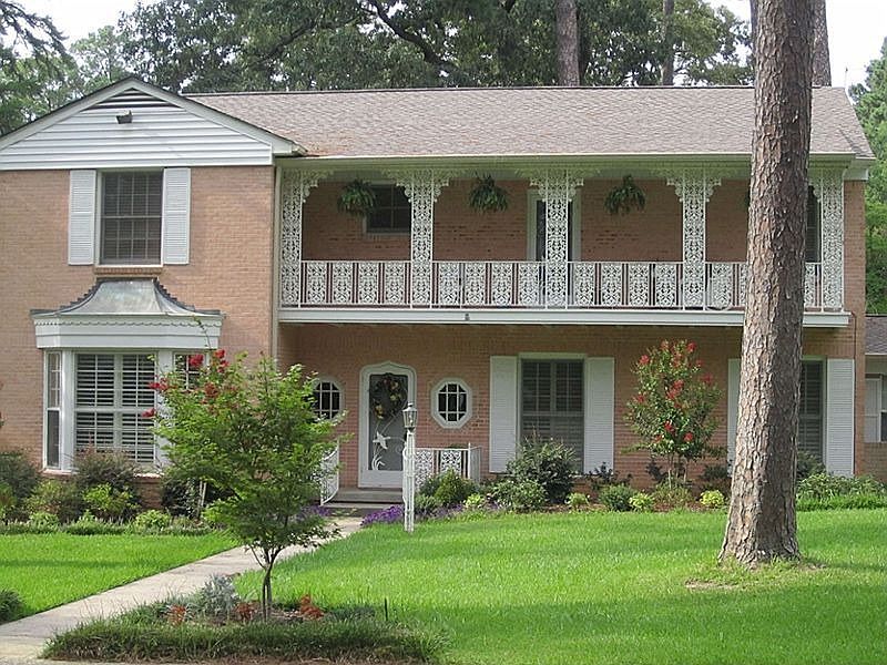 1st image of 3705 Barry Dr