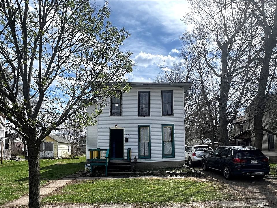 1st image of 370 E Thurston St